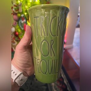 💚🖤Rae Dunn, Trick or Tequila ceramic cup! 🖤💚